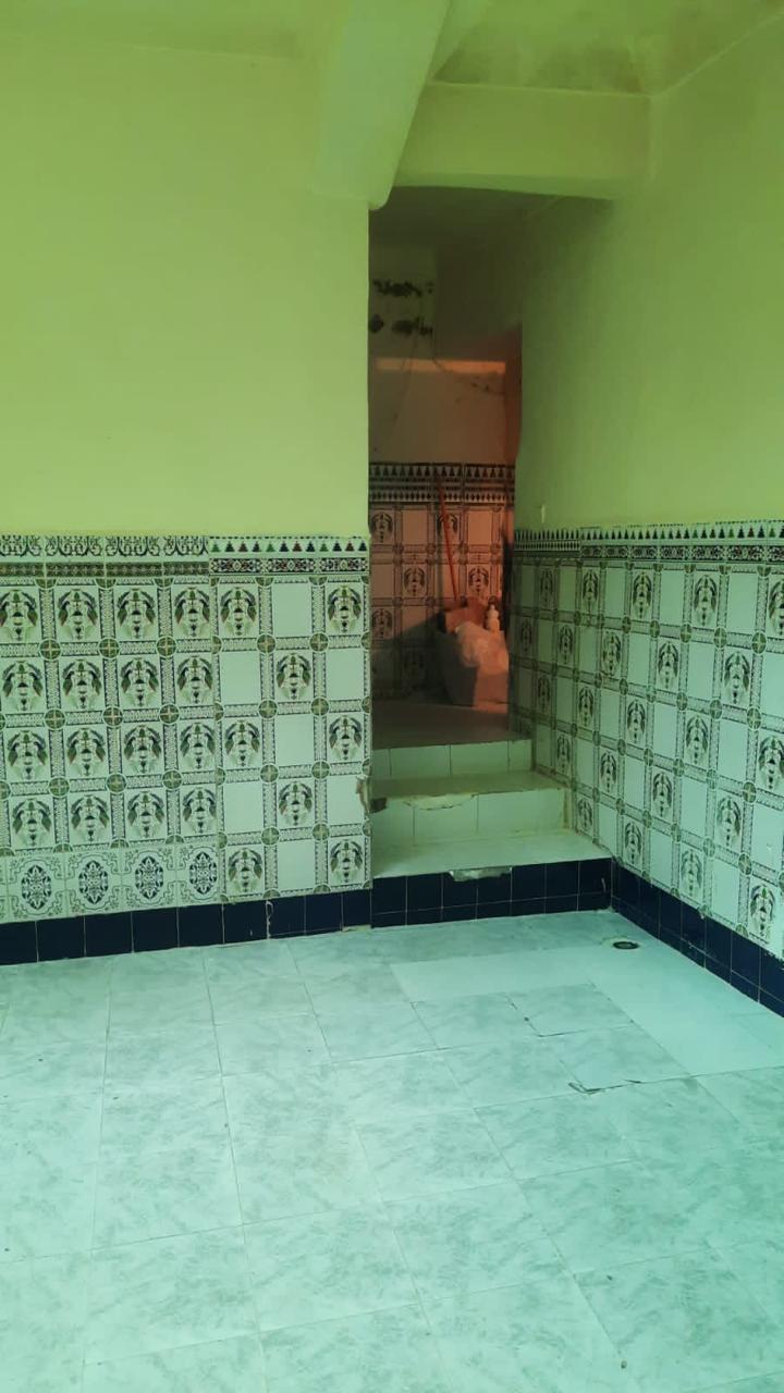 Marrakech Expert Immo vous propose à la vente un riad titré A renouver  situé au cœur du quartier Laksour –