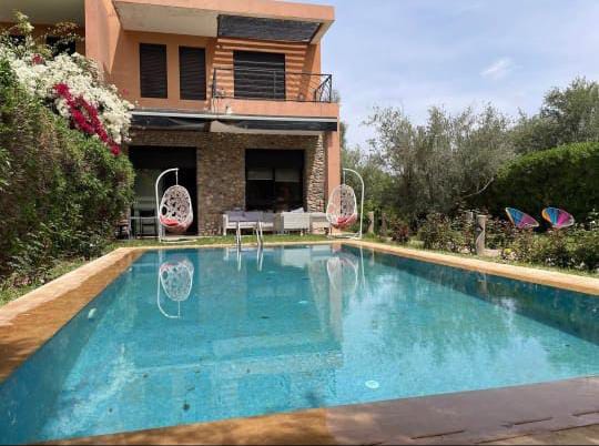 Marrakech Expert Immo* vous propose à la location une superbe villa familiale avec piscine, KLM 18 – Route dOuarzazate