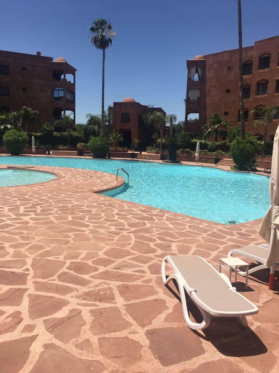 Marrakech Expert Immo vous propose ce magnifique appartement à la vente, situé au cœur de la Palmeraie de Marrakech