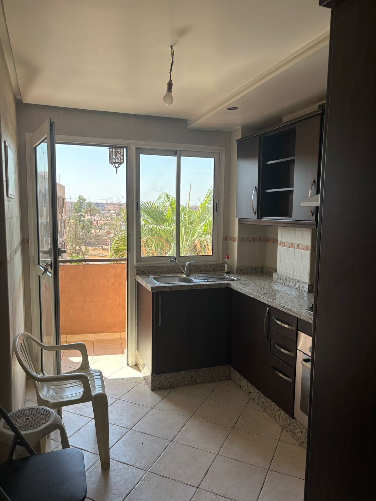 Marrakech Expert Immo vous propose un bel appartement de 91 m² situé au  victor hugo