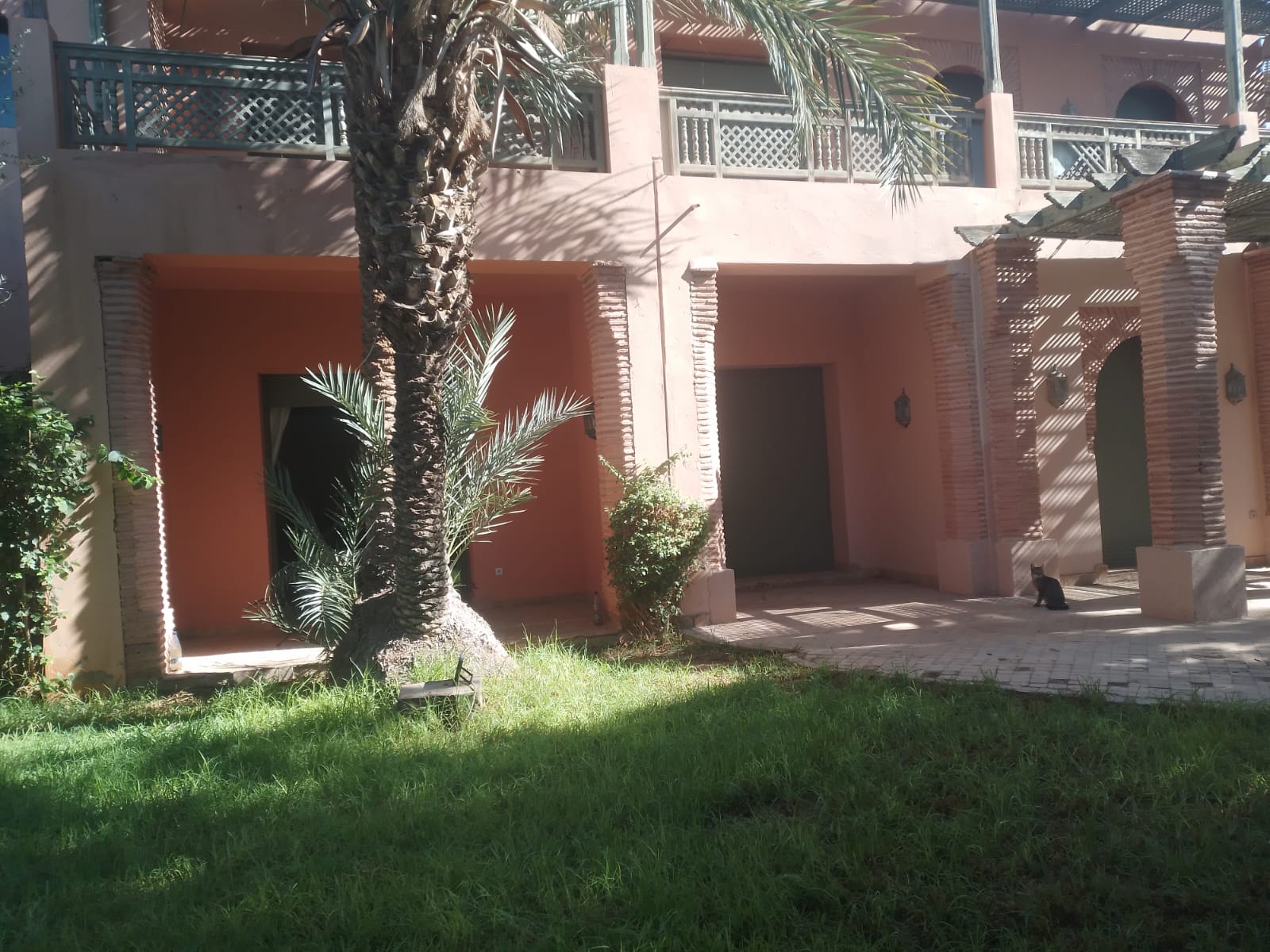 À Vendre – Appartement de Luxe en Rez-de-Jardin à la Palmeraie, Marrakech