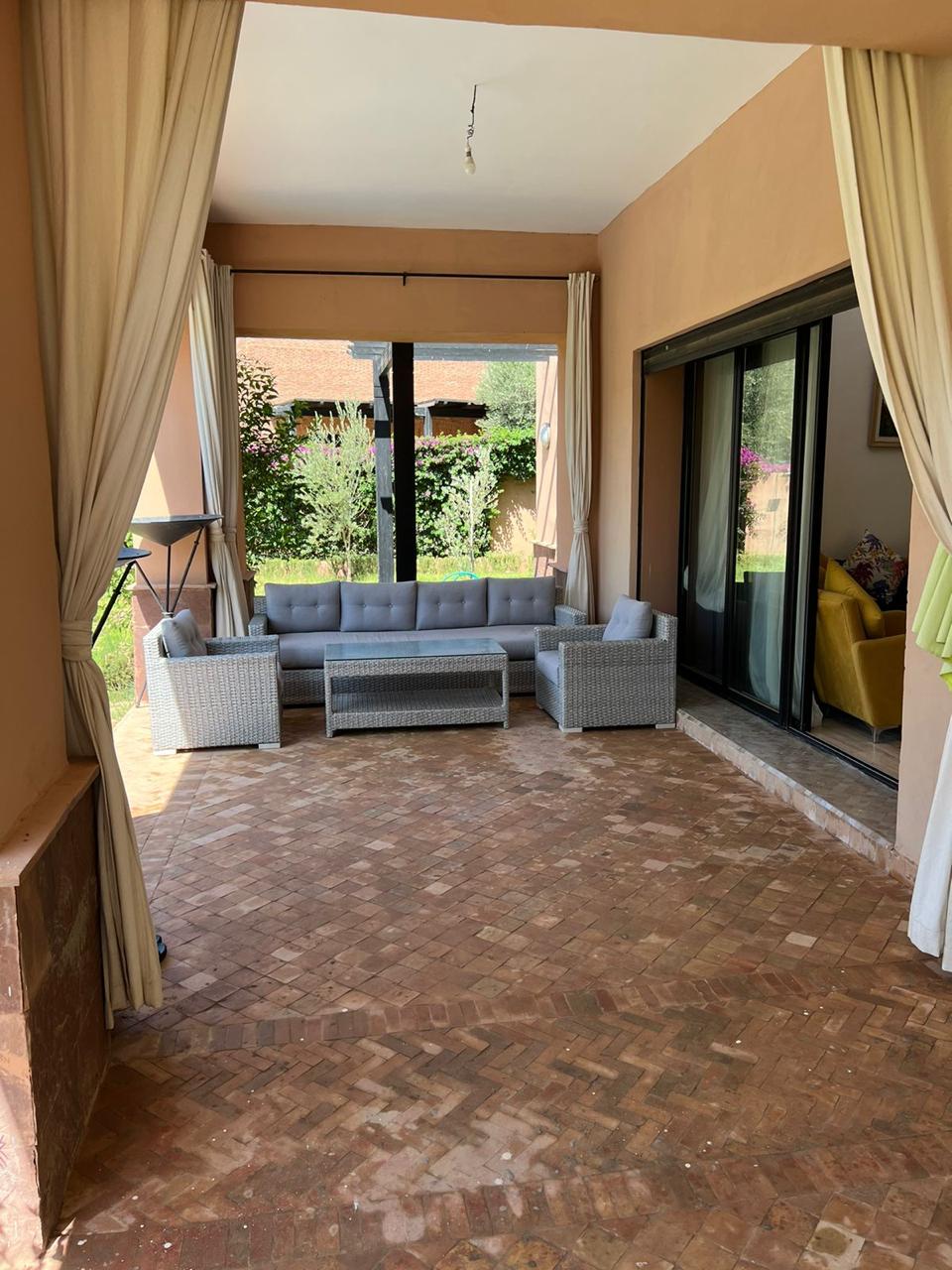 À Louer – Villa Meublée de Luxe avec Piscine Privée – Route de Fès, Marrakech