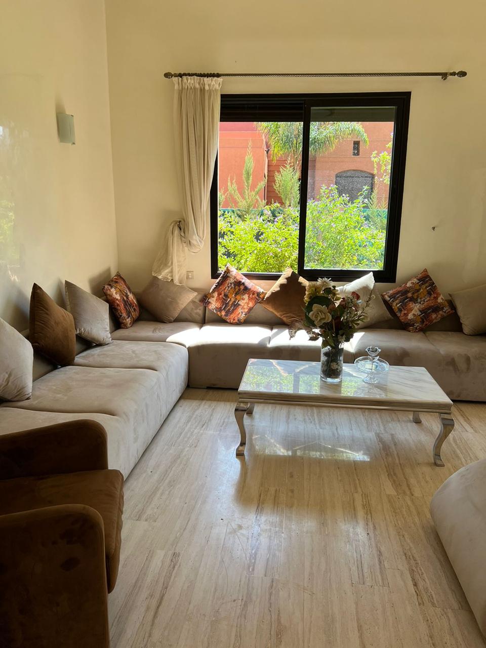 À Louer – Villa Meublée de Luxe avec Piscine Privée – Route de Fès, Marrakech