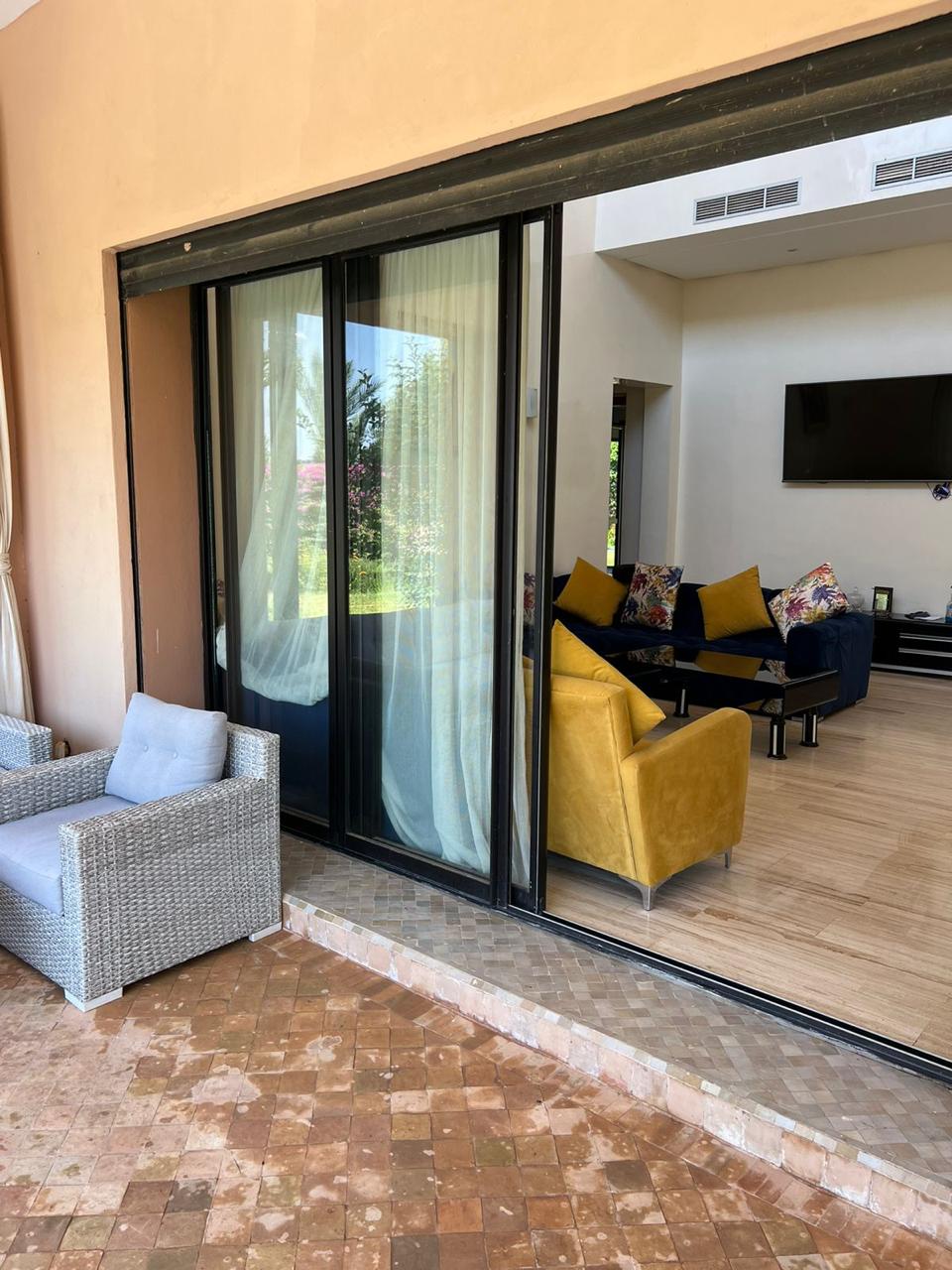 À Louer – Villa Meublée de Luxe avec Piscine Privée – Route de Fès, Marrakech
