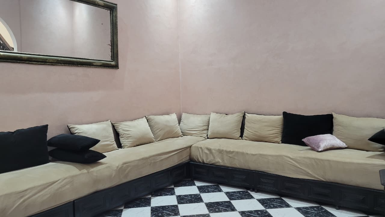 À Vendre – Riad Titré en Karya Siyahiya, Marrakech