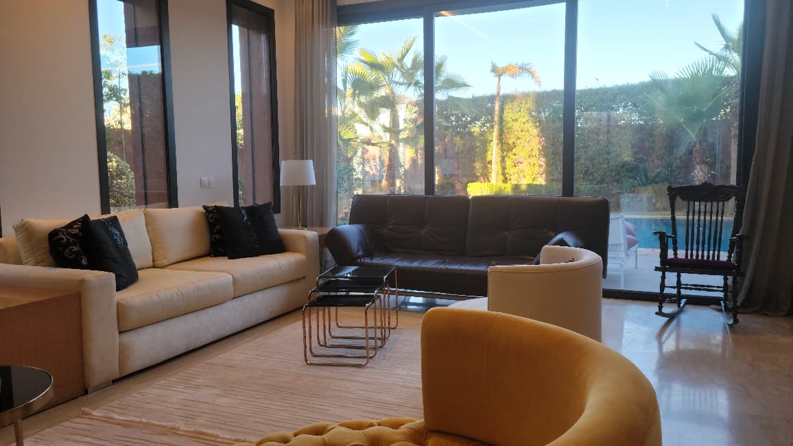 À Vendre – Villa Meublée de Luxe à la Palmeraie