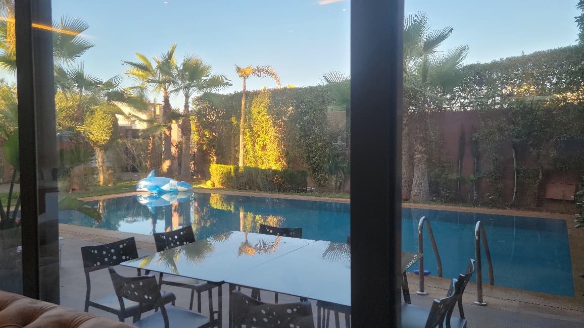 À Vendre – Villa Meublée de Luxe à la Palmeraie