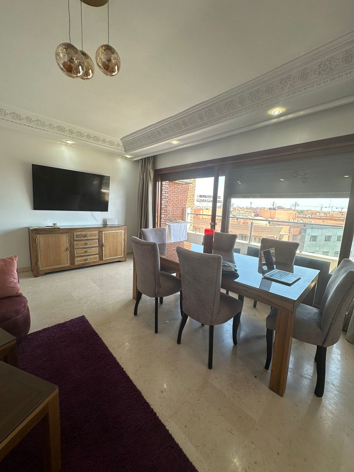 À Louer – Appartement Meublé de Luxe avec Grande Terrasse – Hivernage,