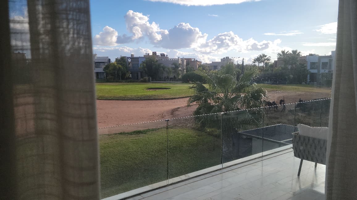 Location villa meublée de prestige sur Golf Argan