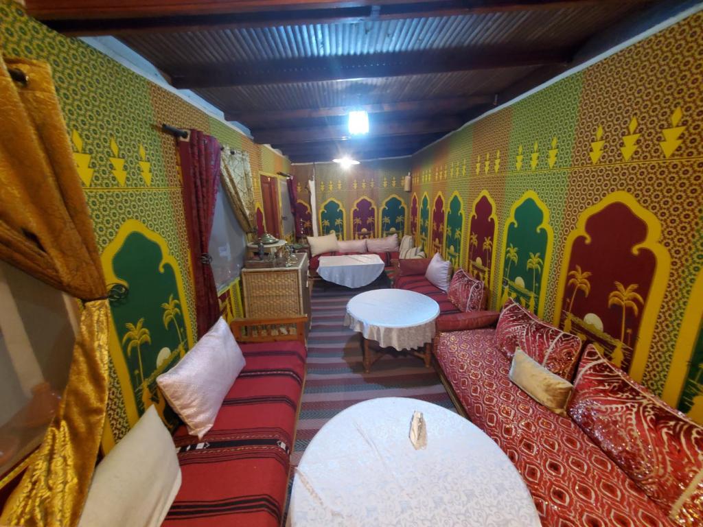 Riad à vendre avec autorisation Maison d’Hôtes – Fort rendement locatif