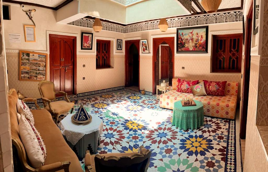 Riad à vendre avec autorisation Maison d’Hôtes – Fort rendement locatif