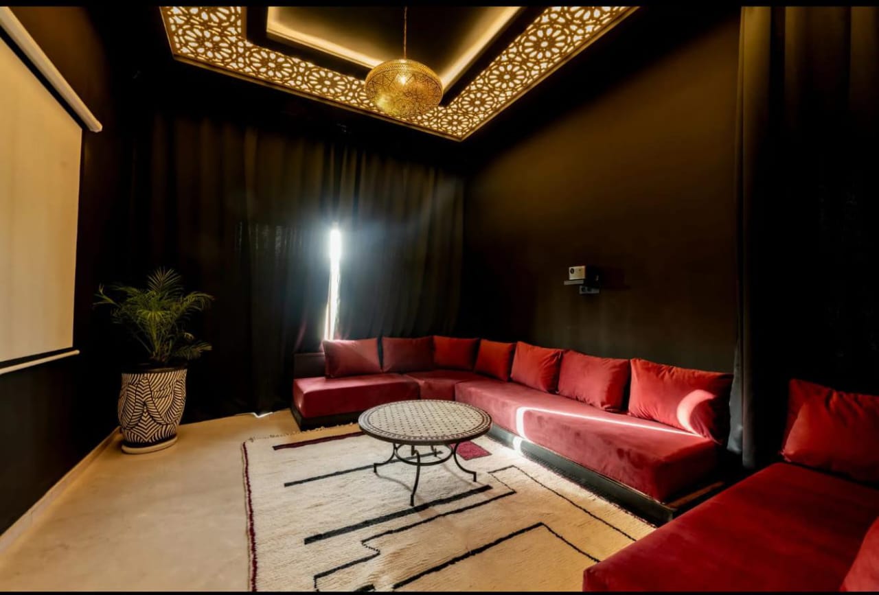 Villa de luxe à vendre – Route de Ouarzazate