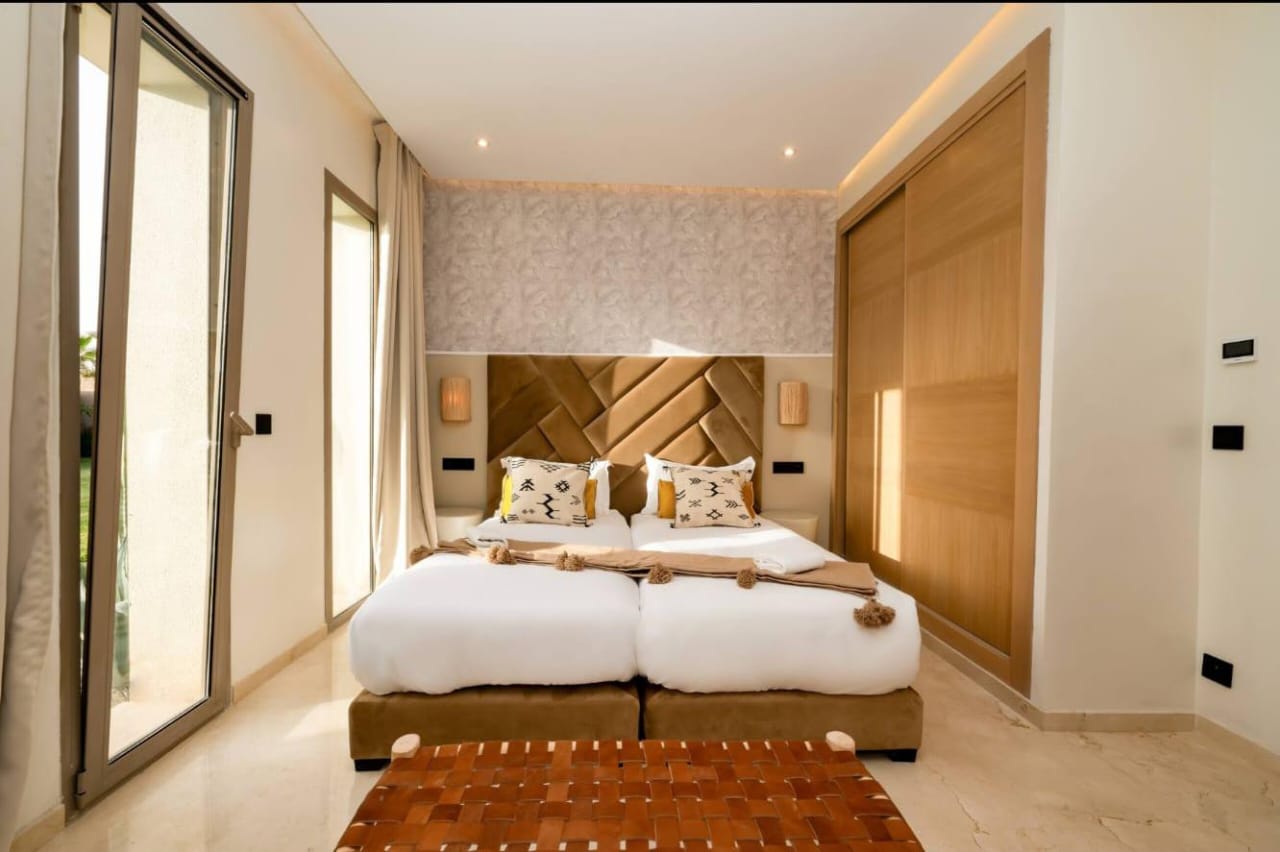 Villa de luxe à vendre – Route de Ouarzazate