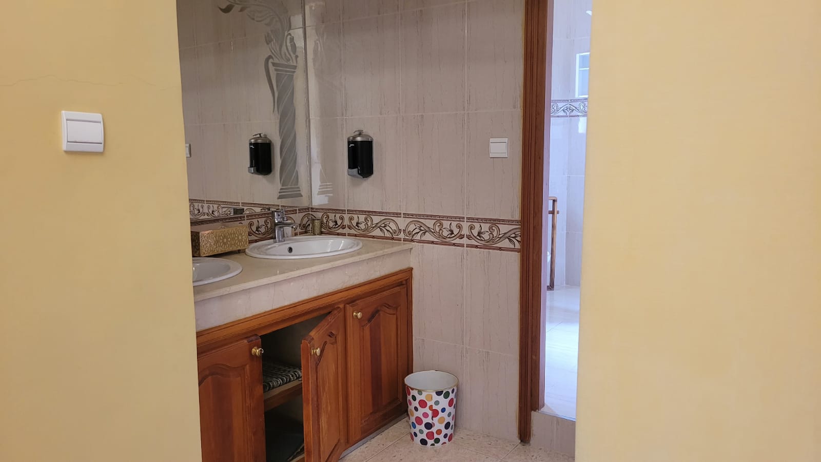 VILLA DE PRESTIGE À VENDRE