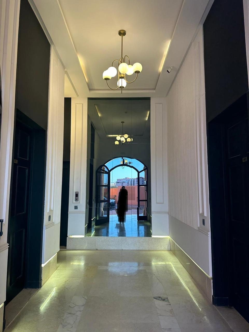 APPARTEMENT HAUT STANDING MEUBLÉ À LOUER – ROUTE DE CASA