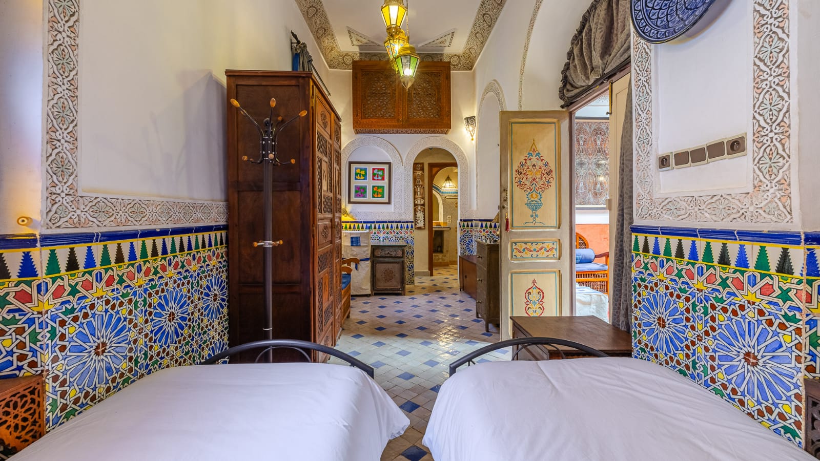 RIAD D’EXCEPTION AVEC PISCINE ET VUE PANORAMIQUE SUR LE PALAIS EL BADIÎ – KASBAH, MARRAKECH