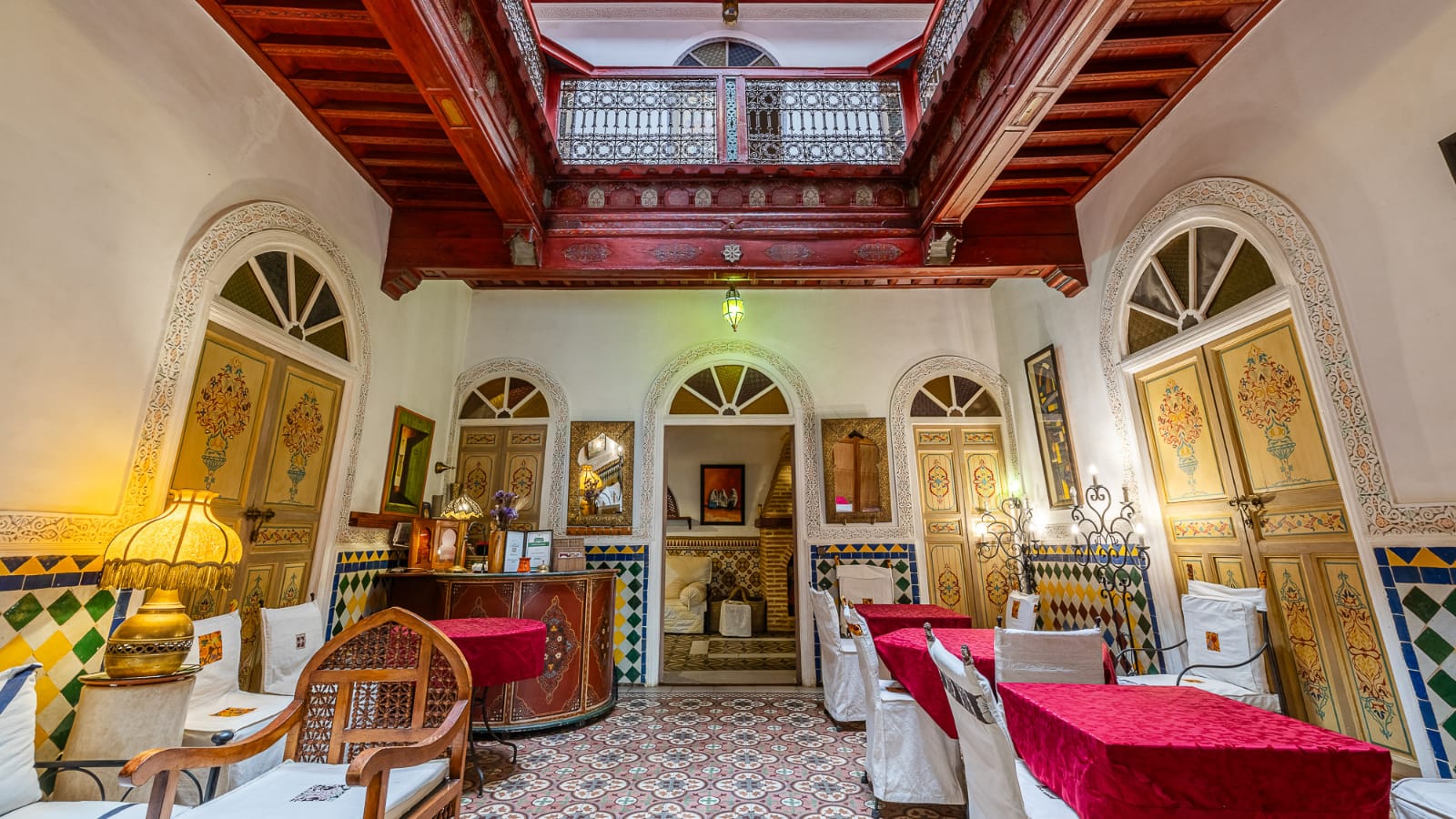 RIAD D’EXCEPTION AVEC PISCINE ET VUE PANORAMIQUE SUR LE PALAIS EL BADIÎ – KASBAH, MARRAKECH