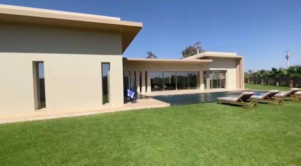 VILLA DE PRESTIGE MEUBLÉE À LOUER – AUTORISATION DE SOUS-LOCATION – ROUTE DE OUARZAZATE, MARRAKECH