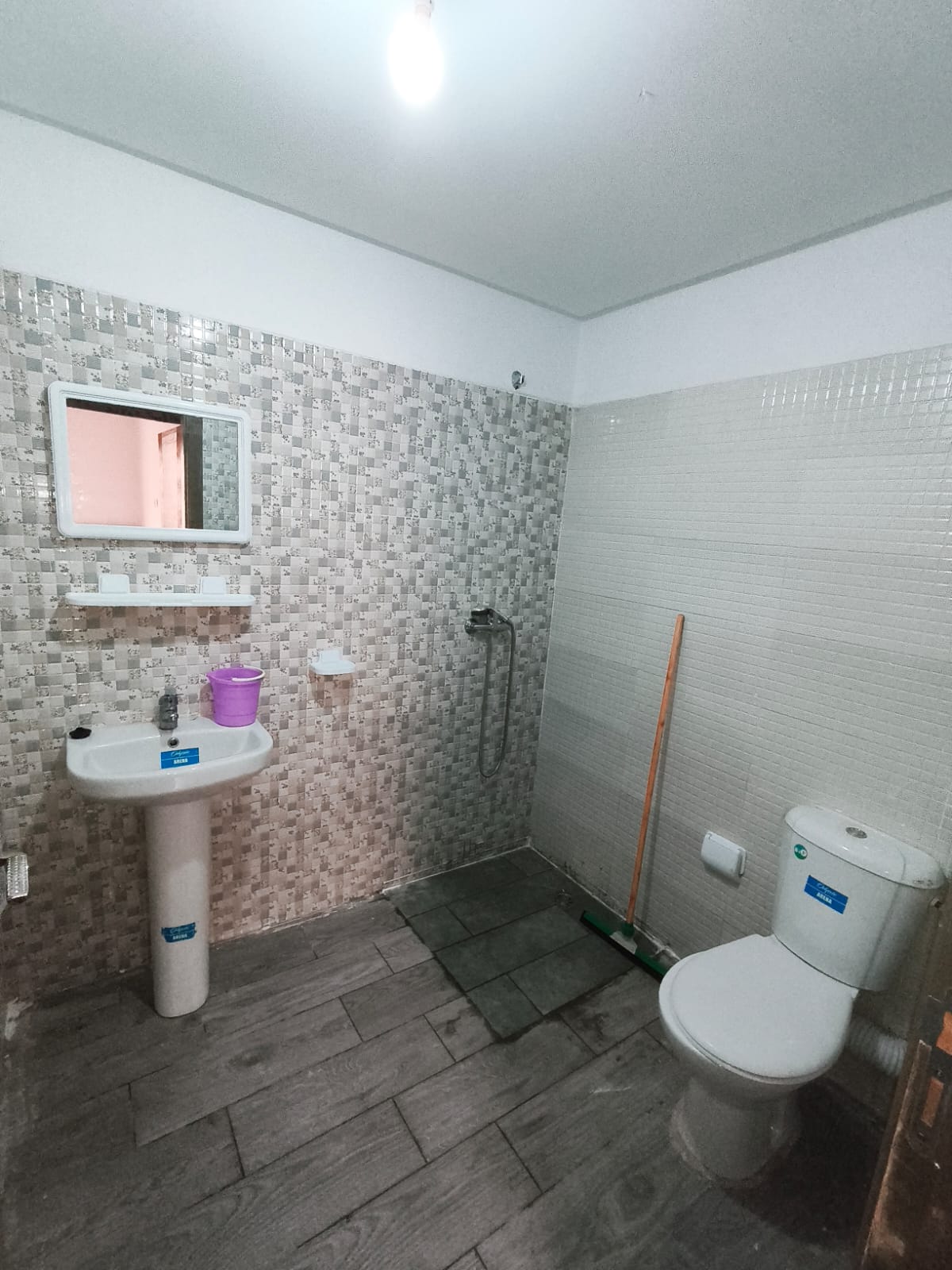 APPARTEMENT MEUBLÉ À LOUER