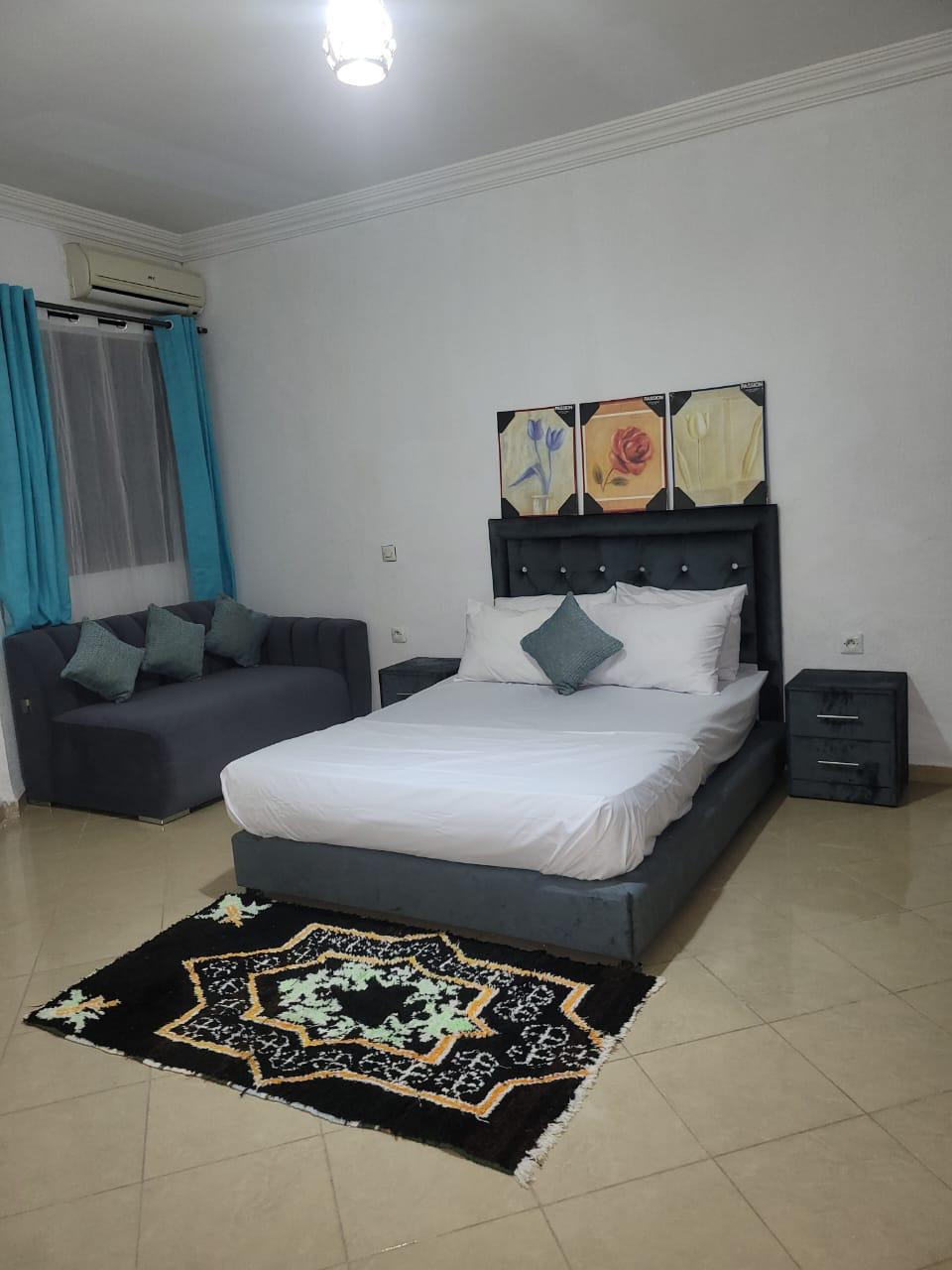 APPARTEMENT MEUBLÉ À LOUER – À PROXIMITÉ IMMÉDIATE DE SUP DE CO, MARRAKECH